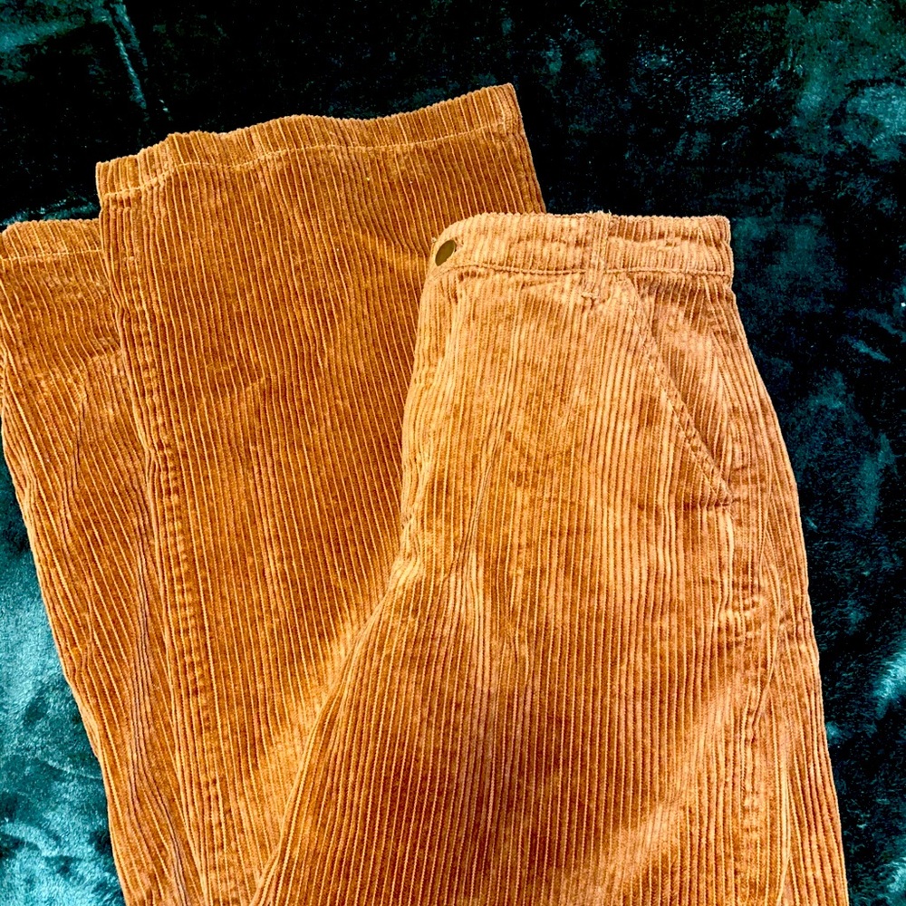 Forever 21 Wide Leg Brown Corduroy Pants size M